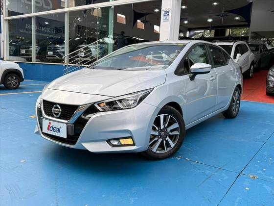 NISSAN VERSA 1.6 16V FLEX ADVANCE XTRONIC NISSAN VERSA 1.6 16V FLEX ADVANCE XTRONIC